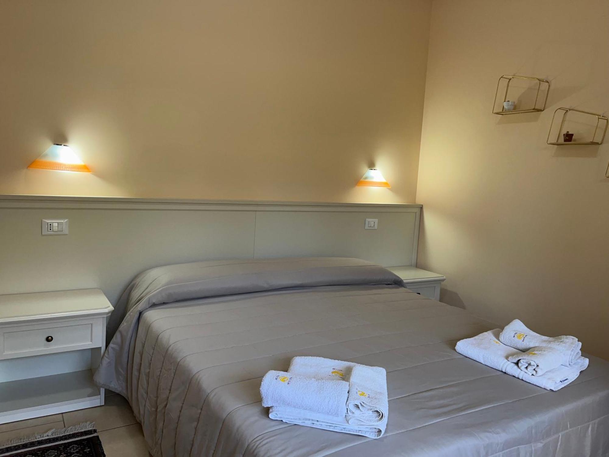מלון סנטה דומניקה Residenza Domus Aurea Tropea- Vista Mare מראה חיצוני תמונה